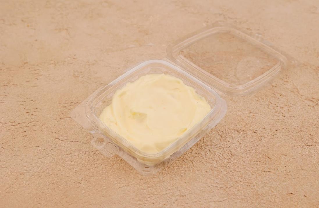 علبة مايونيز حلو